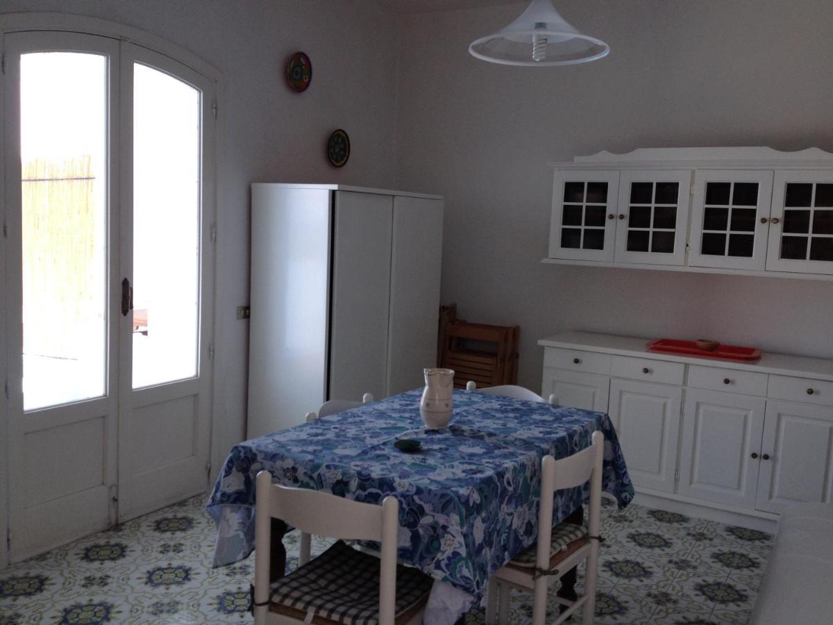 Appartamento In Villa Fortunata Terra Marina Serra Bagian luar foto